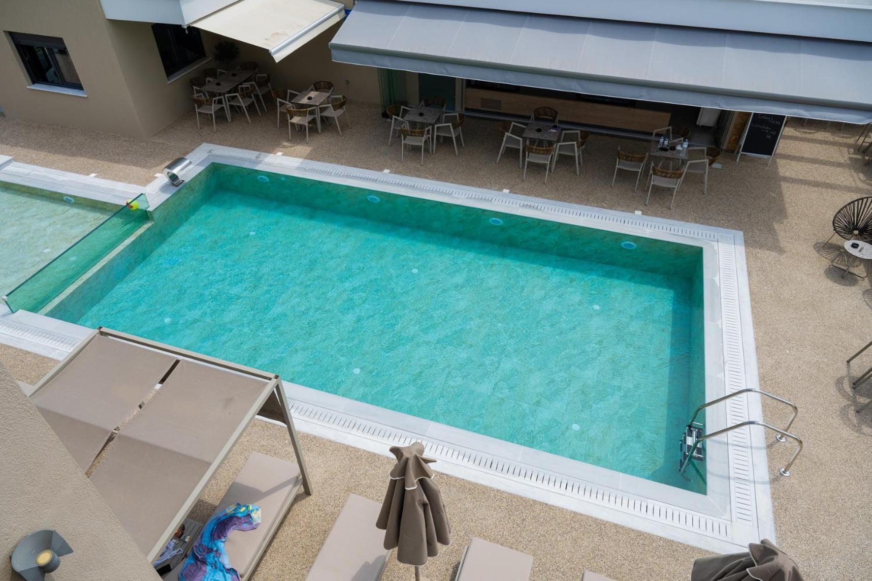 Callista Suites Flogita Eksteriør billede