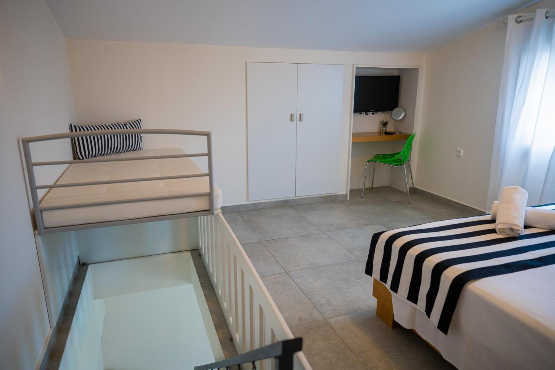 Callista Suites Flogita Eksteriør billede