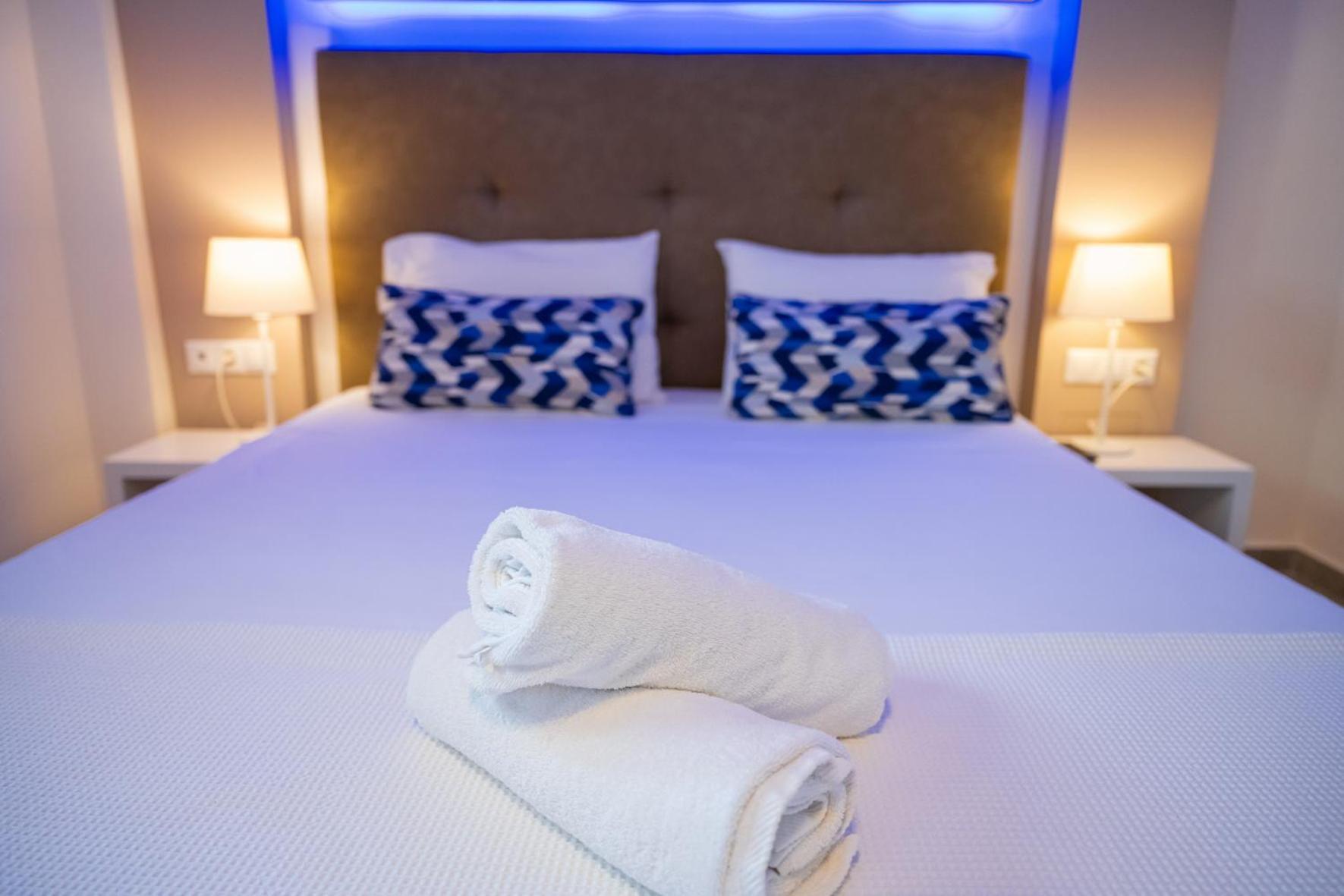 Callista Suites Flogita Eksteriør billede